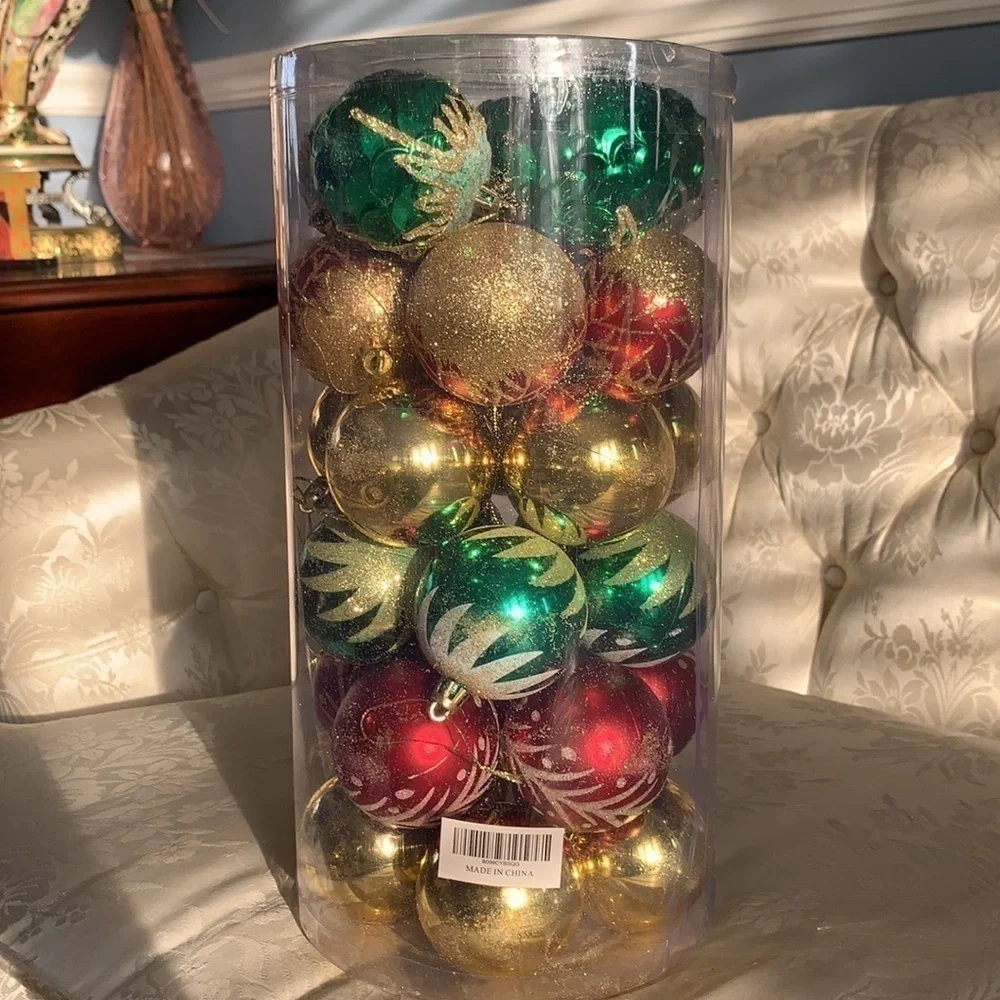 Brand New Set of 30 Red, Green & Gold Christmas Ball Ornaments Decorations